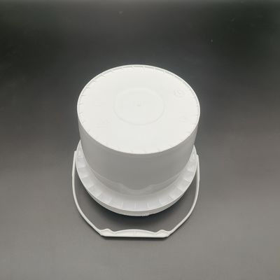 Cubo redondo de plástico de PP Cubo de polipropileno de 5 galones con mango de metal
