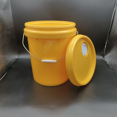 Cubo de lubricante industrial de 18 litros con boquilla amarilla y 20 litros de plástico