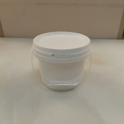 Manilla de plástico redondo cubo de plástico para el transporte de productos químicos