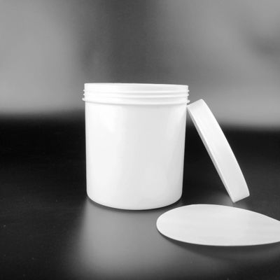 Baldes de plástico blanco apilables con tapas para almacenar alimentos