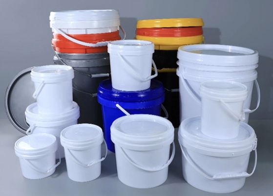 Cubo de aceite de plástico blanco a prueba de fugas con tapa resistente al calor