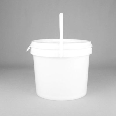Alta resistencia química empilable 1 ~ 25 litros cubo de plástico con tapa