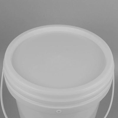 Cubo de almacenamiento de herramientas impermeable resistente a la oxidación Cubo blanco de 5 galones
